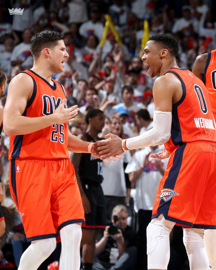 女子篮球联赛焦点球员表现回顾