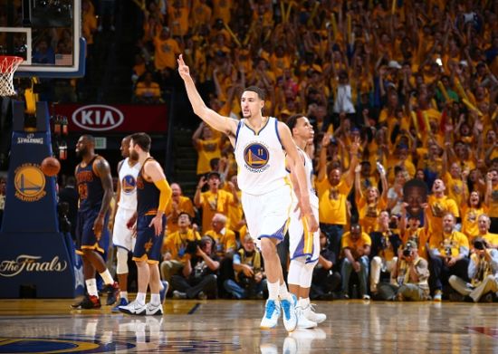 太空人队再闯世界大赛 王朝延续引热议