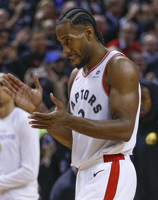 打破心魔，文班亚马NBA生涯首次在与东契奇的交手中取胜